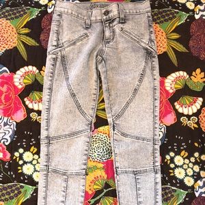 LFxCamar Grey Acid Wash Motto Jeggings